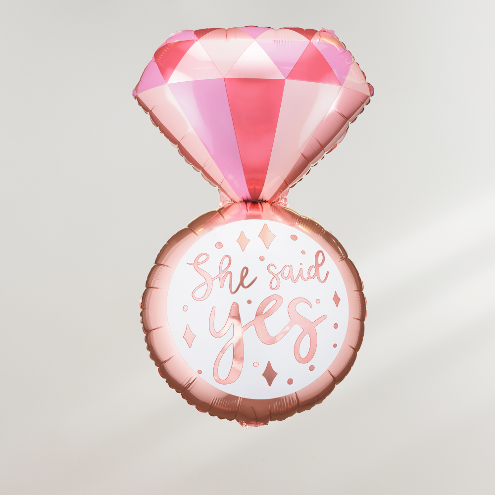 "She Said Yes" Utdrikningslag Diamantring Ballong