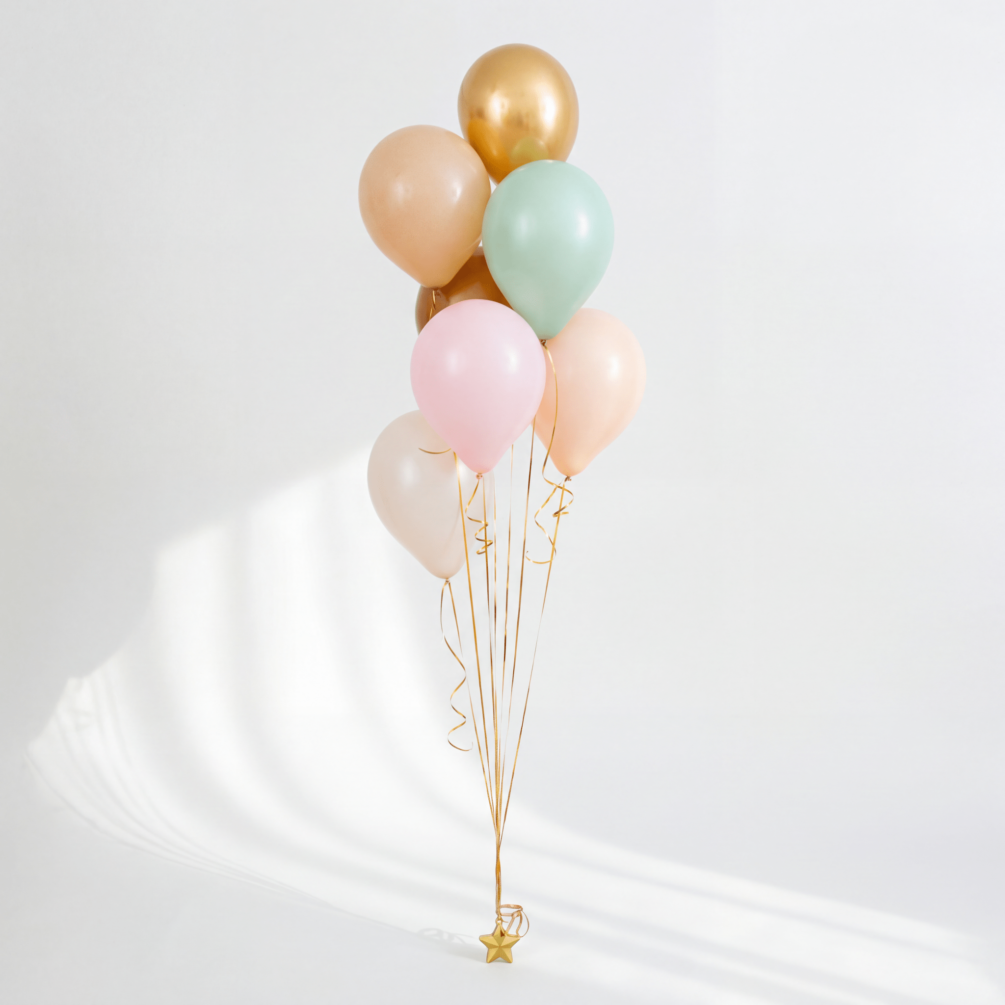 Golden Pastels Ballongbukett - Ballonglevering.no