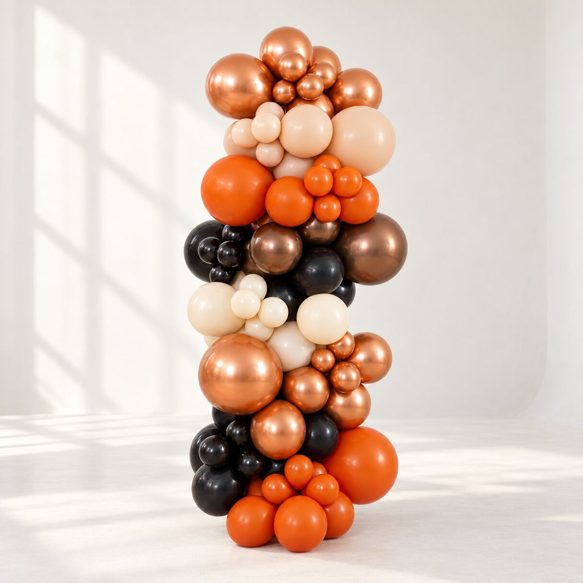 Organisk Ballongsøyle Halloween – Kobber, Oransje og Sort - Ballonglevering.no