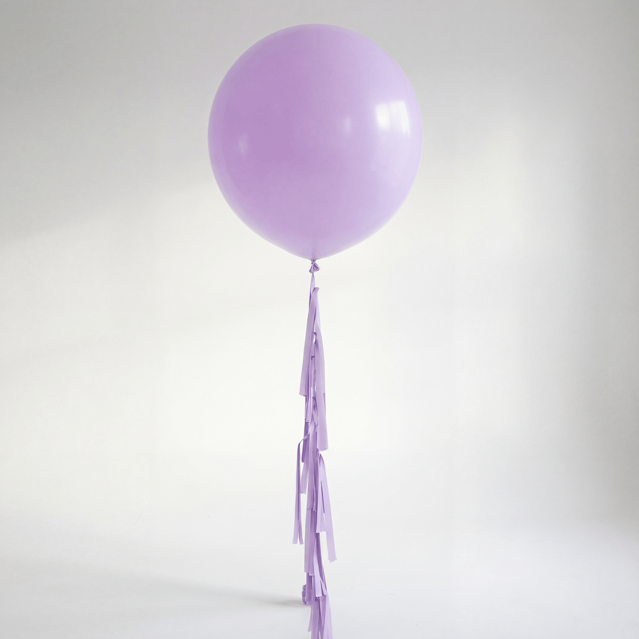 Pastel Violet Jumboballong med Tassle - Ballonglevering.no