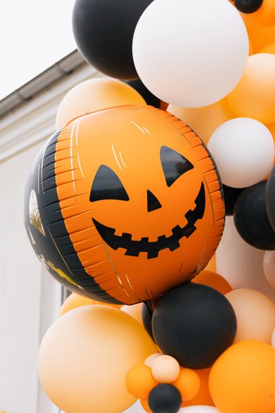 Skumle Gresskar Rund Folieballong – Halloween - Ballonglevering.no