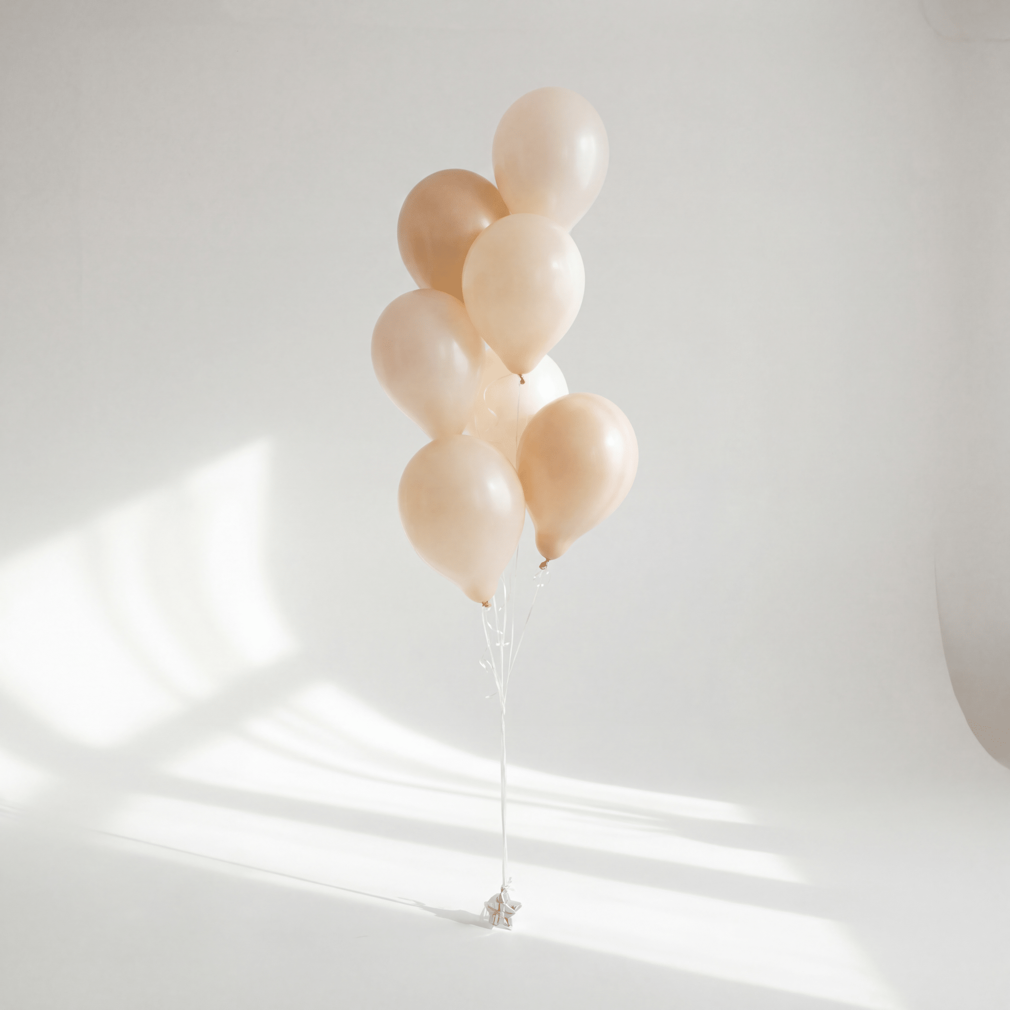 Vanilla Glow Ballongbukett - Ballonglevering.no