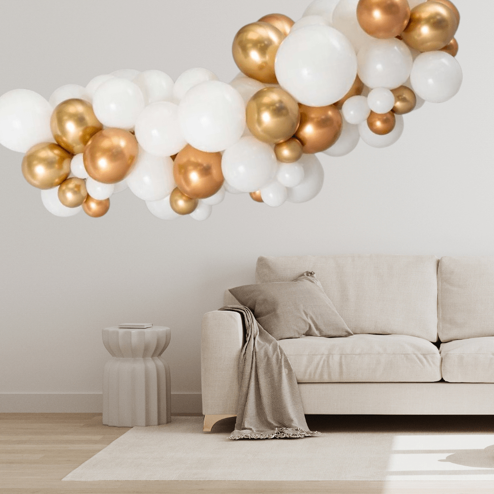 White & Gold Ballonggirlander - Ballonglevering.no