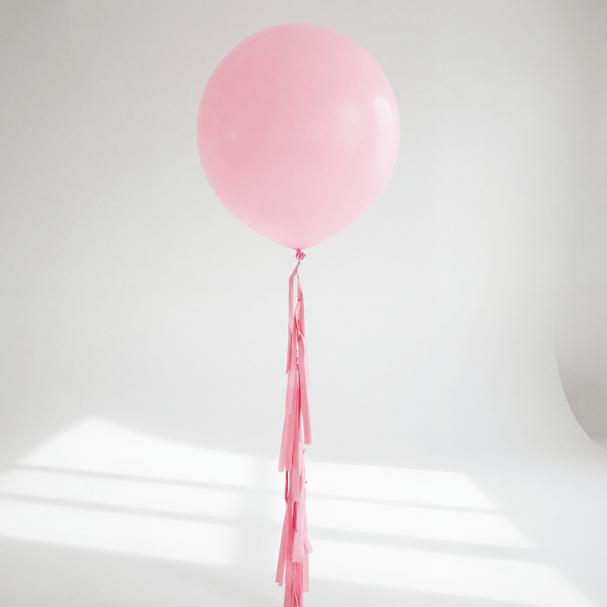 Powder Pink Jumboballong med Tassle - Ballonglevering.no