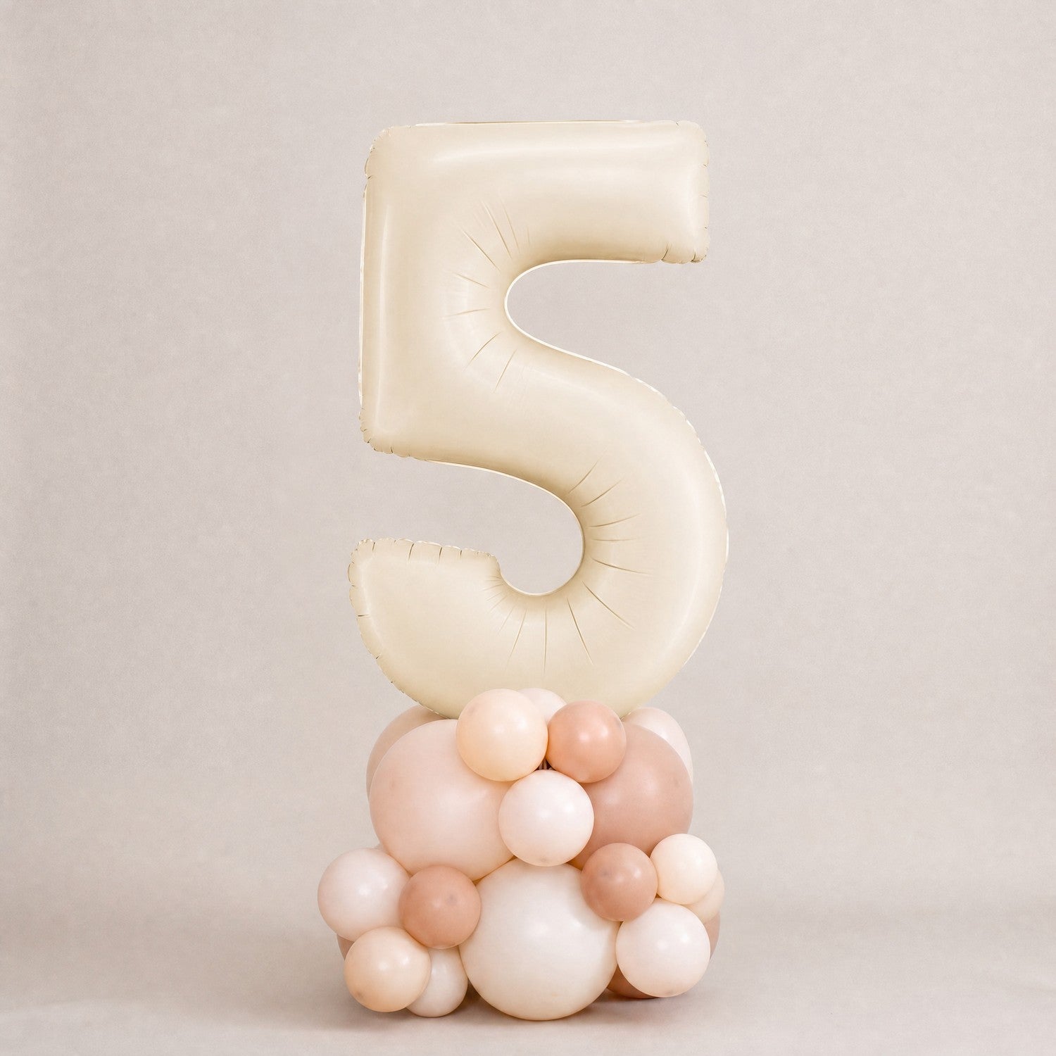 Tall Ballongstack – Kremhvit – tall 5 – Ballonglevering.no